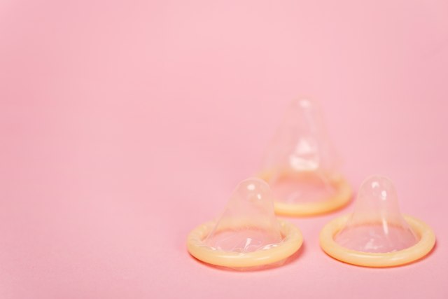 Deficit kondoma u porastu nakon što su nove mere zatvorile najveæeg svetskog proizvoðaèa